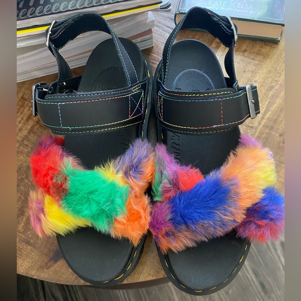 NWOT Doc Martens Voss II Fluffy Faux Fur Strap Sandals
